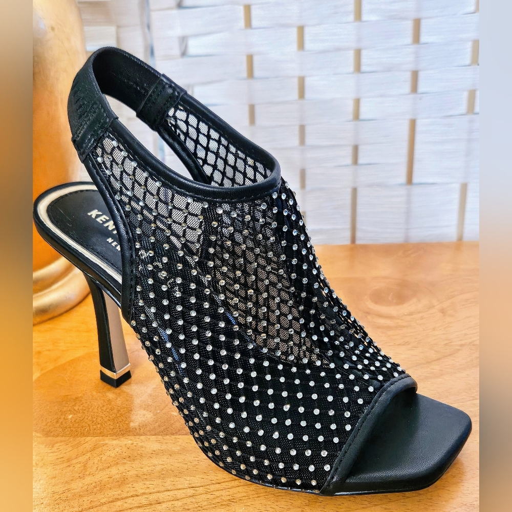 Kenneth Cole NY Haley Jewel Black Mesh High Heel Sandals Sz 5